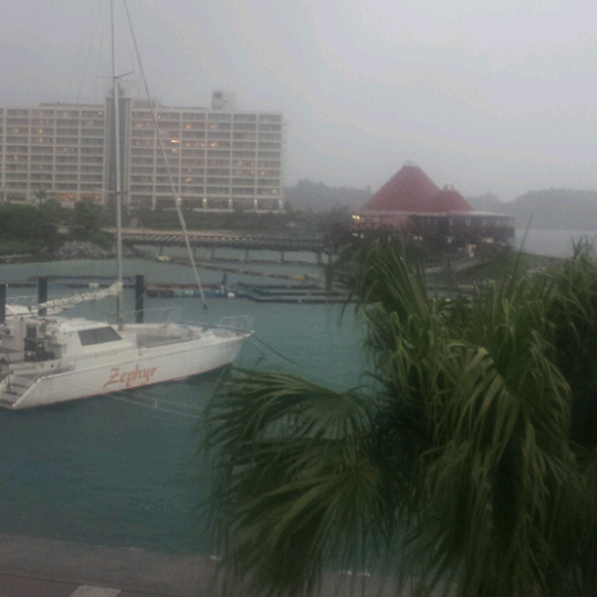 台風11号沖縄・奄美へ