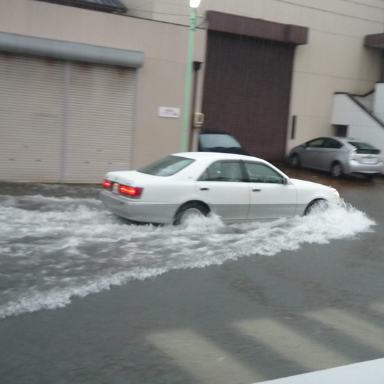 名古屋で冠水