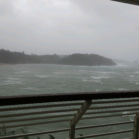 台風15号沖縄･奄美を直撃