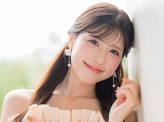 小林 李衣奈（こばやし りえな）